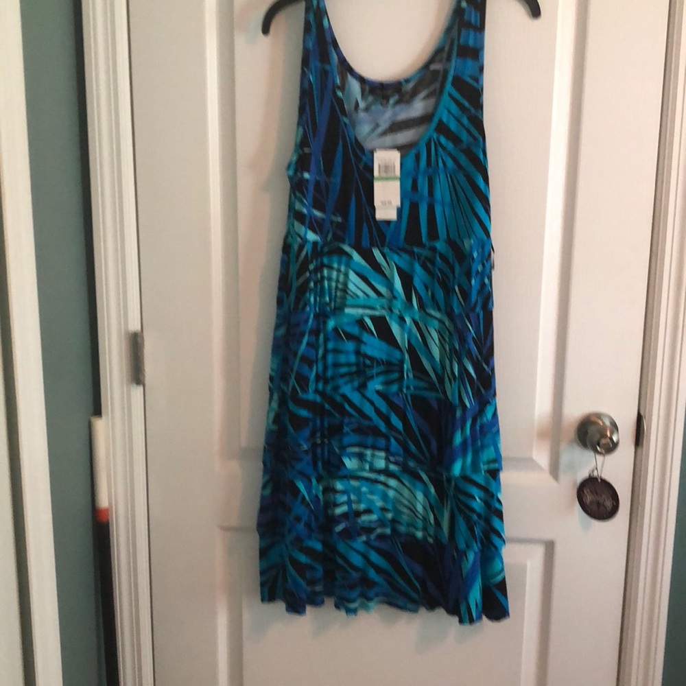 Ruffled sun dress smoke free house no pets